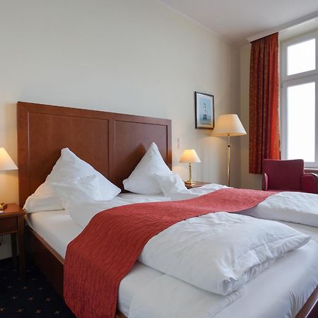 Strandhotel Ostfriesenhof Borkum Ruang foto