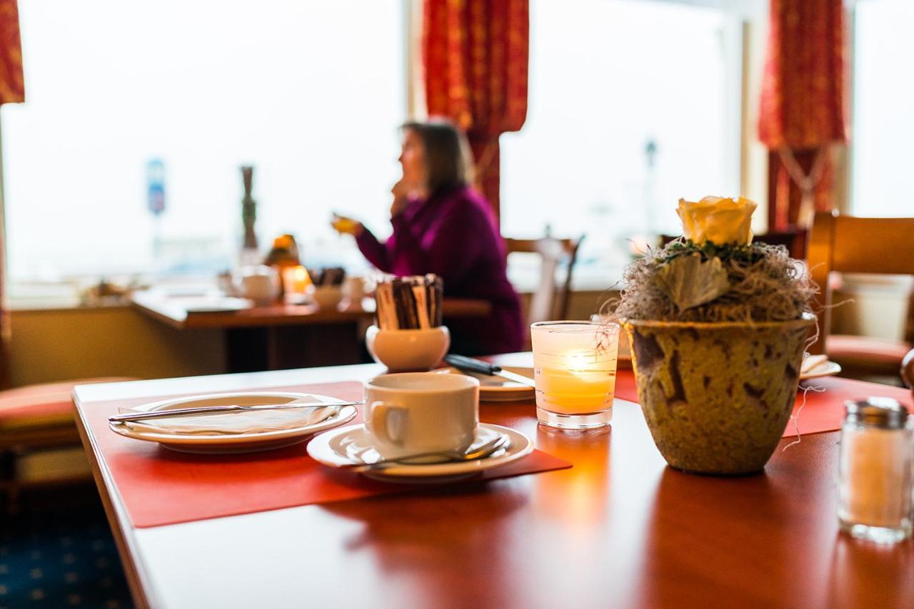 Strandhotel Ostfriesenhof Borkum Bagian luar foto