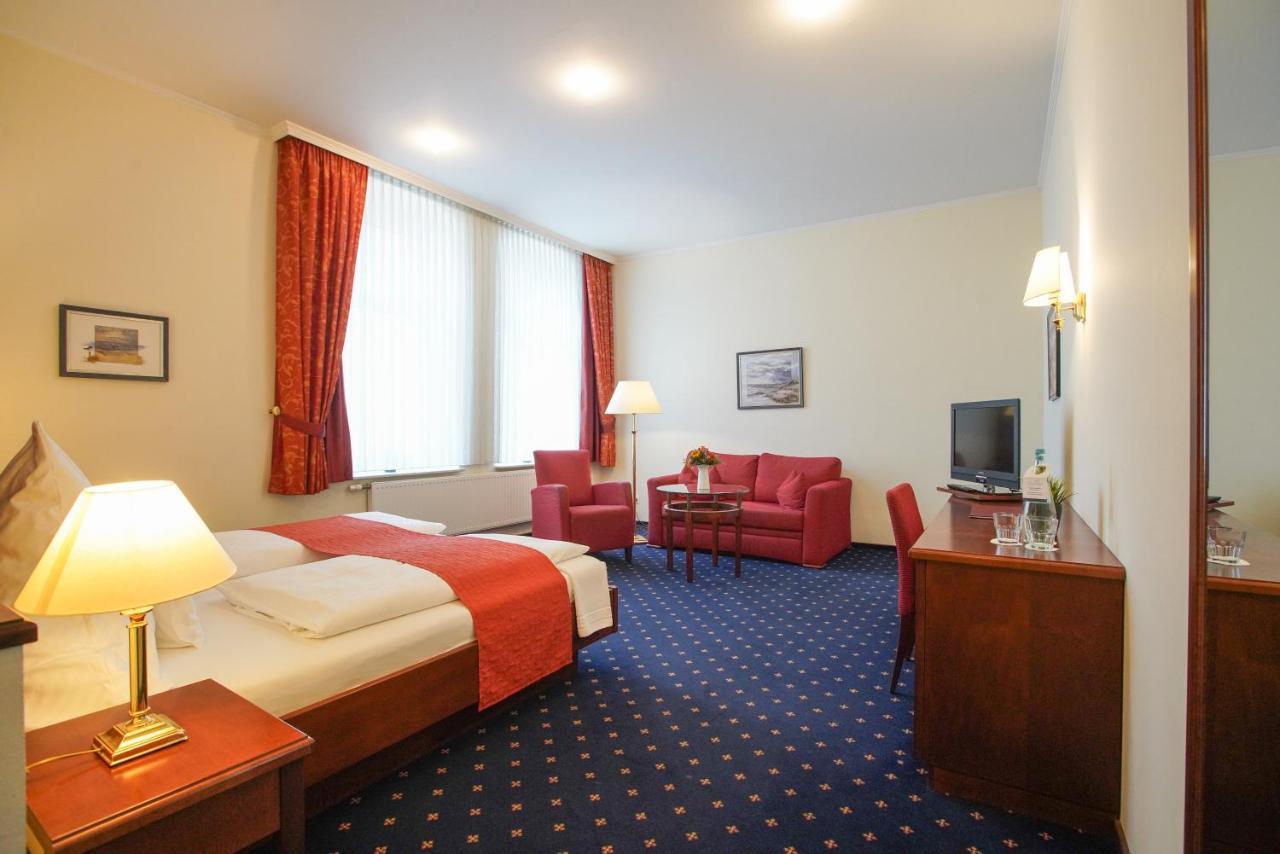 Strandhotel Ostfriesenhof Borkum Bagian luar foto