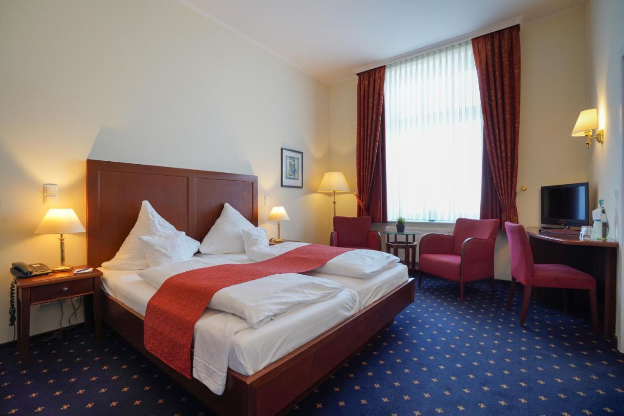 Strandhotel Ostfriesenhof Borkum Bagian luar foto